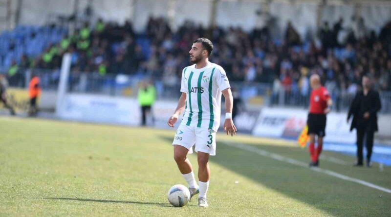 Bursaspor, Belediye Kütahyaspor'a Deplasmanda Mağlup Oldu 1