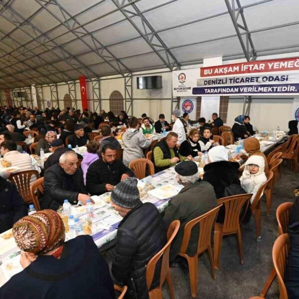 Denizli Büyükşehir Belediye Başkanı Bülent Nuri Çavuşoğlu'nun iftar yemeğinde konuşması-2