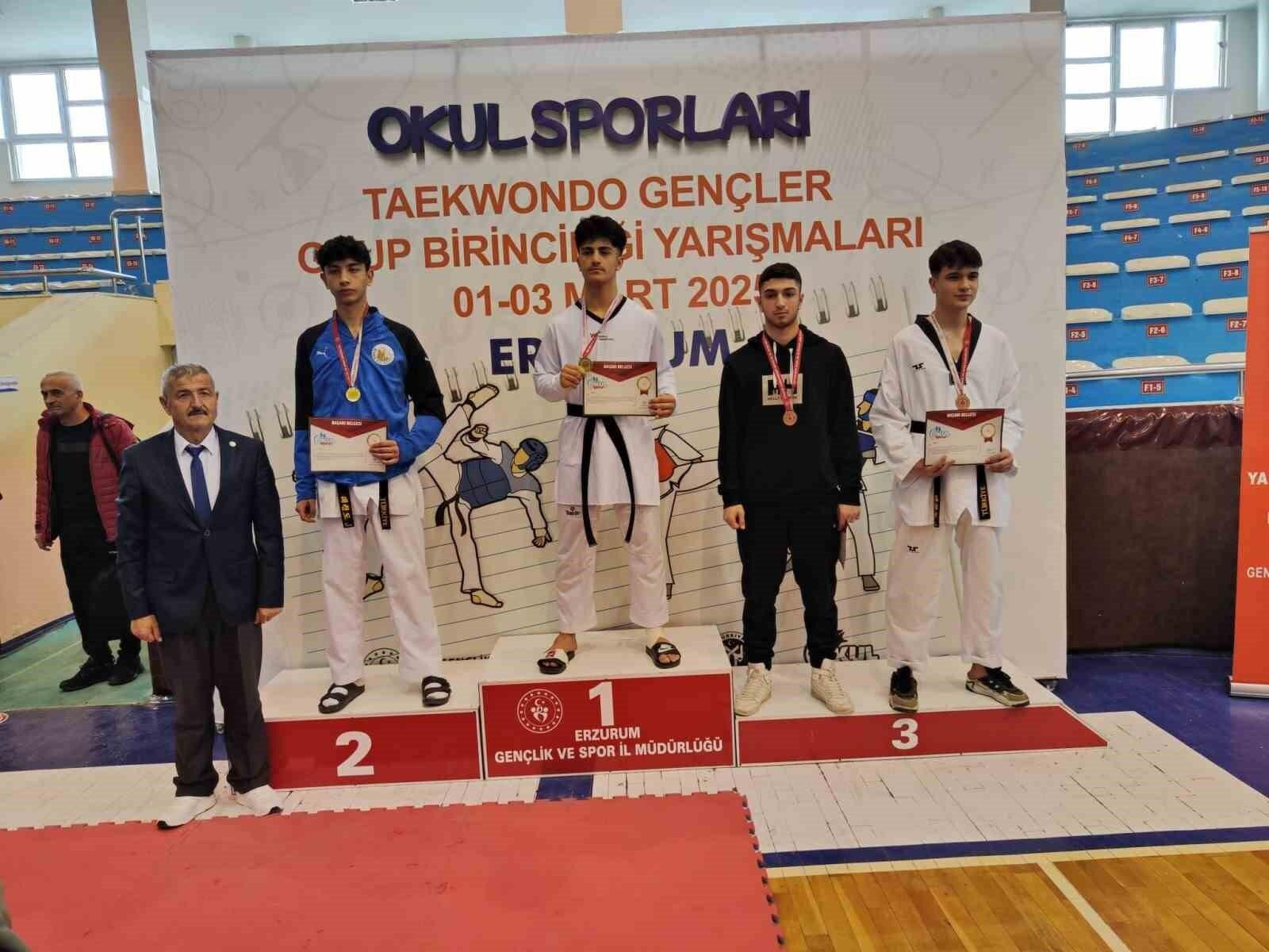 Elazığlı Taekwondo Sporcuları Erzurum’da Madalya Kazandı