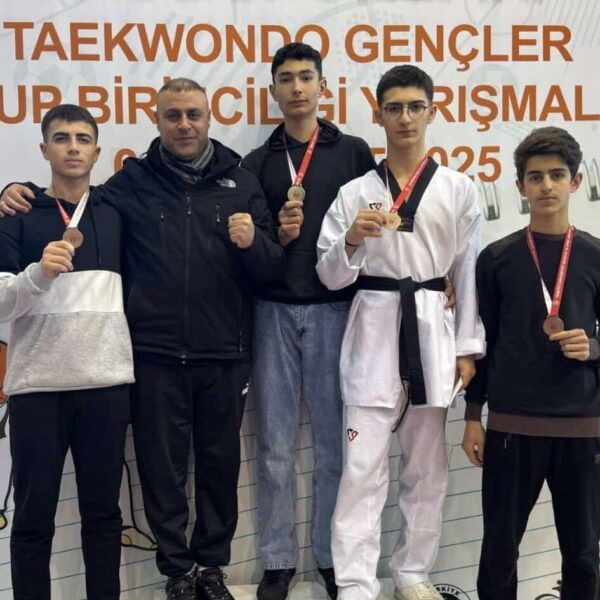 Erzurum'da düzenlenen Taekwondo müsabakası