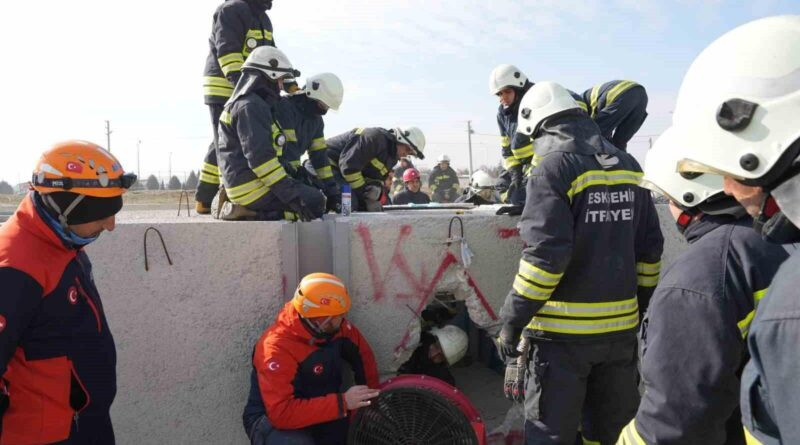 Eskişehir Büyükşehir Belediyesi Arama Kurtarma Ekibi Eğitime Başladı 1