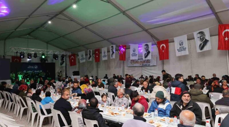 Hatay Büyükşehir Belediyesi, 15 İlçede Ramazan İftar Çadırlarıyla Birlik ve Beraberliği Kutluyor 1