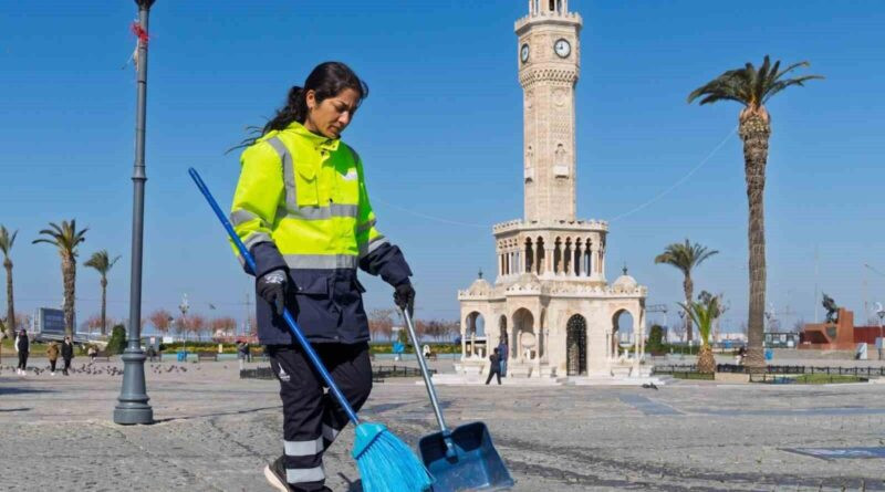 İzmir Büyükşehir Belediyesi: Kadınların İstihdamına Örnek Bir Model 1