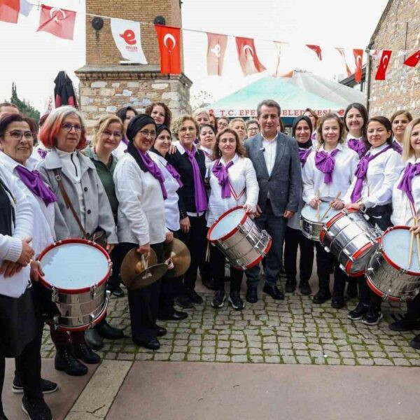 Kadınların Vizöründen 21. Yüzyılda Kadın Fotoğraf Yarışması Ödül Töreni-1