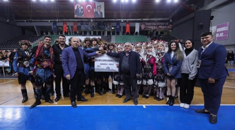 Kale Mustafa Şipar Anadolu Lisesi, Denizli'de Halk Oyunları Şampiyonu Oldu 1