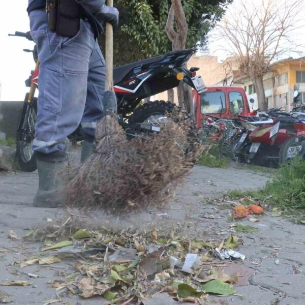 Karaçay Mahallesi'ndeki eski sanayi bölgesindeki temizlik çalışmasından sonraki görünüm-2