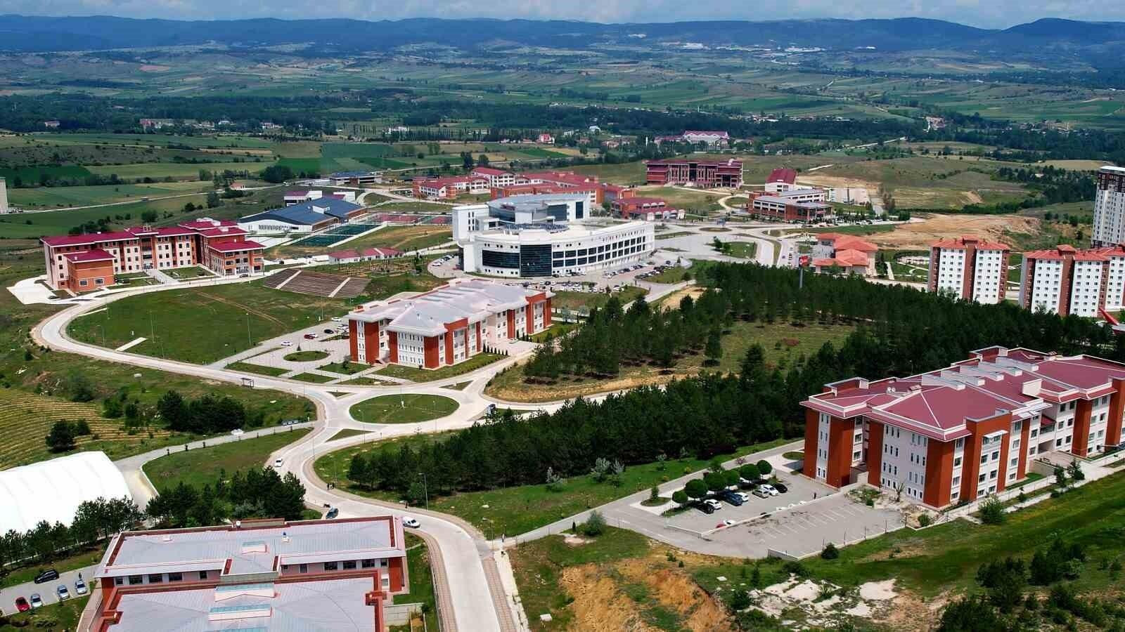 Kastamonu Üniversitesi, ÜNİDES programında zirvede