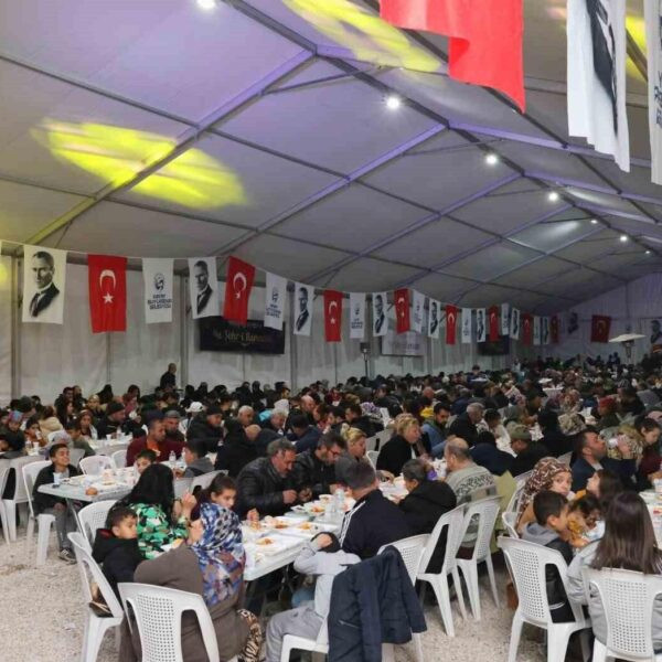 Kırıkhan'da kurulan iftar çadırı-2