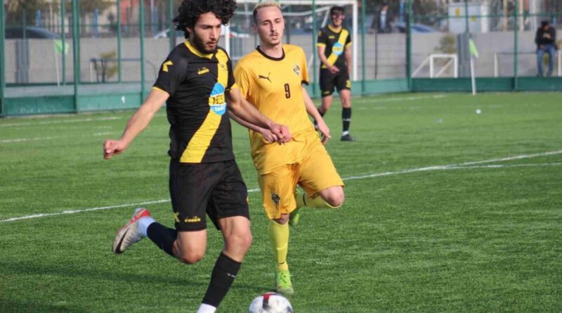 Kocasinan Şimşekspor Hacılar Erciyesspor'u 4-0 Mağlup Etti 1