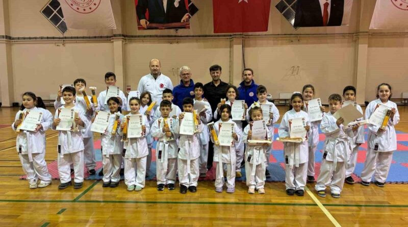 Manyas Belediyespor Karate Takımı Üyeleri Kuşak Sınavında Başarı 1