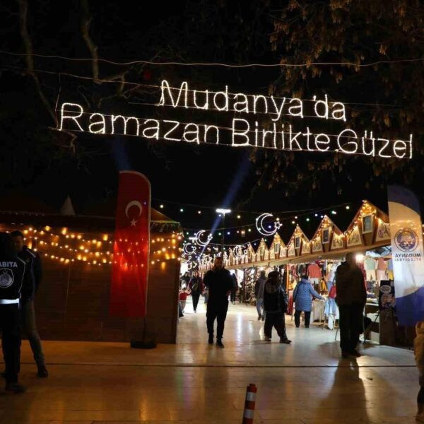 Mudanya'da Ramazan iftar çadırları-1