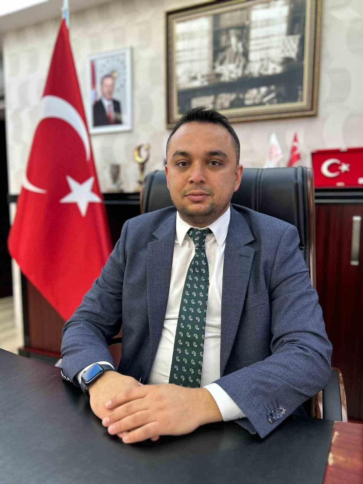 Niğde İl Sağlık Müdürü İnan: “Sağlık çalışanları kutsal mesleklerini fedakarlıkla yapıyor”