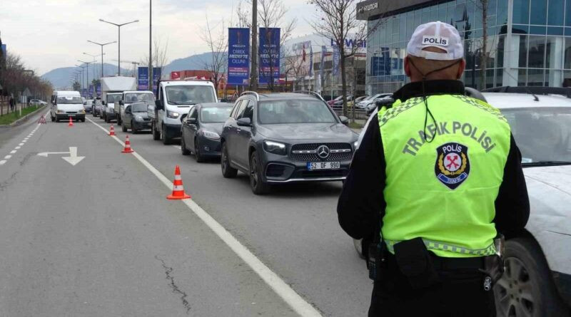 Ordu’da bir haftada 21 binden fazla araç ve sürücüsü denetlendi 1