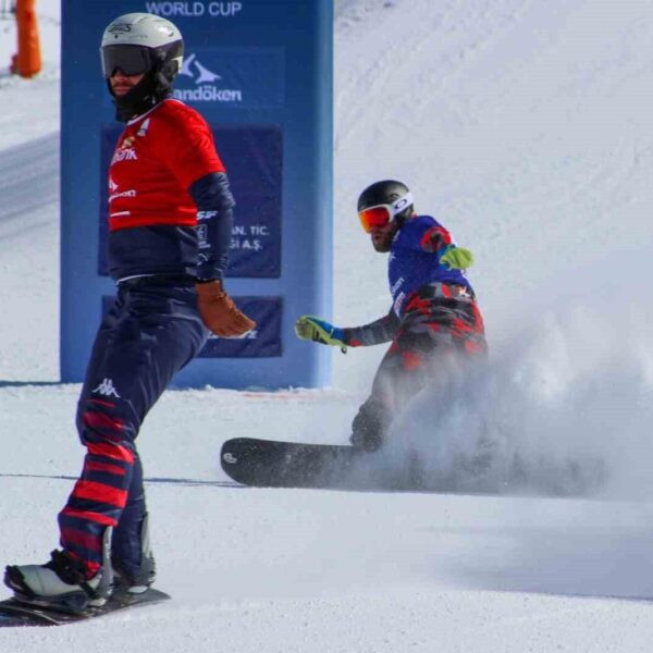 Palandöken Kayak Merkezi'nde FIS Dünya Snowboard Kupası yarışları-11