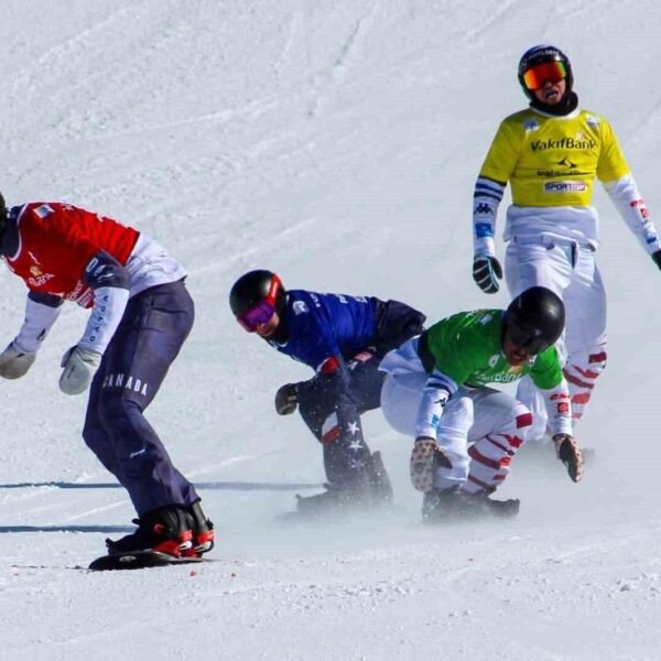 Palandöken Kayak Merkezi'nde FIS Dünya Snowboard Kupası yarışları-2