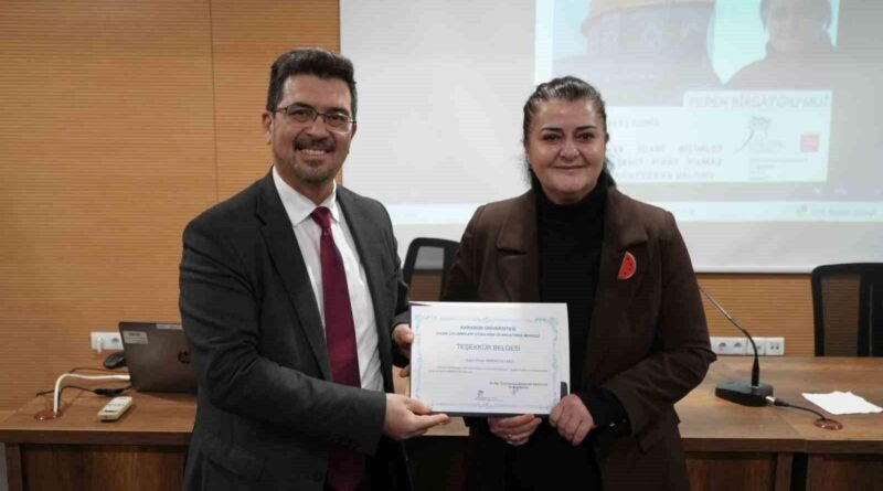 Peren Birsaygılı Mut, Karabük Üniversitesi'nde Filistin Edebiyatını ve Kadınların Rolünü Anlattı 1