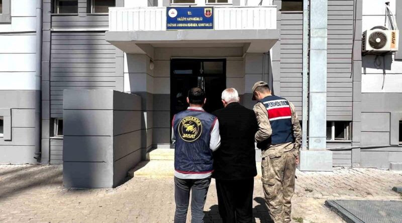 Şanlıurfa'da 43 Yıl ve 15 Yıl Cezası Varken Firari Yakalandı 1