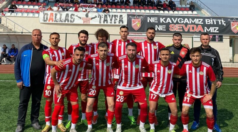 Sarıgöl Gençlerbirliği Belediyespor Köprübaşı Gençlik Belediyespor'u 4-0 Yendi 1