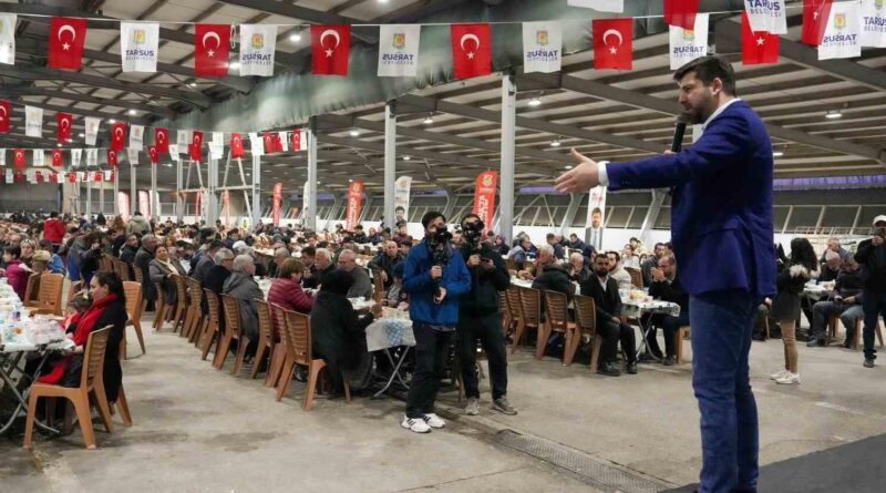 Tarsus Belediyesi Ramazan'ın İlk İftarında Vatandaşları Aynı Sofrada Buluşturdu 1