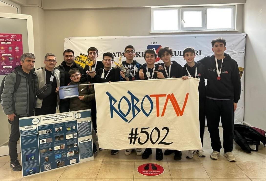 Tavşanlı 15 Temmuz Şehitler Fen Lisesi Öğrencileri Fırst Lego League’de Ulusal Finallere Katıldı