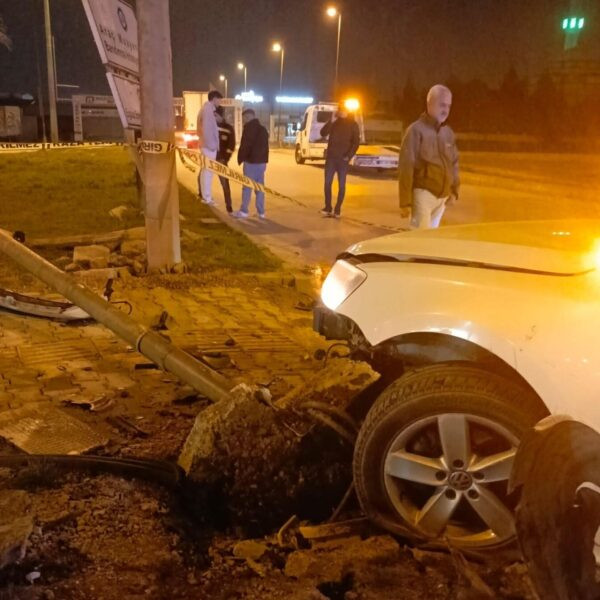 Trafik kazası sonucu hayatını kaybeden sürücü-1