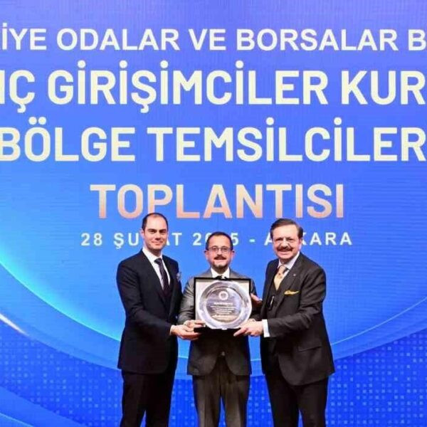 Turgut Konukoğlu TOBB Genç Girişimciler Kurulu Başkanlığına seçildi-1