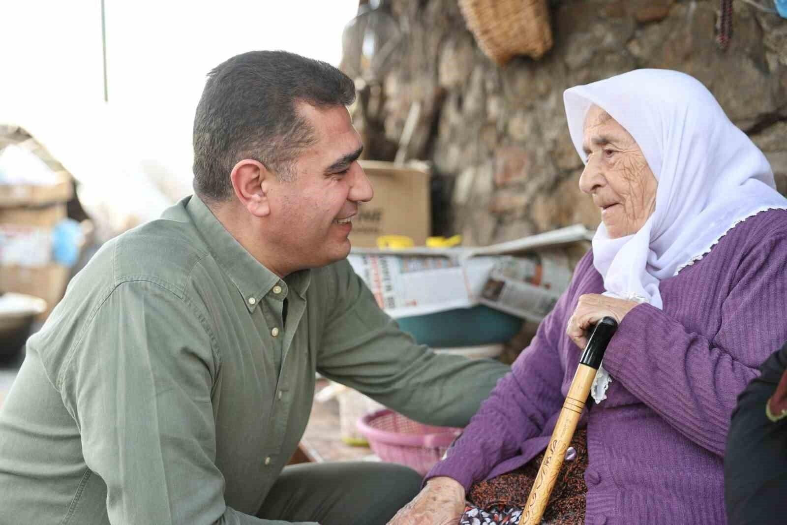 Vali Aslan, “Yaşlılarımız geleceğimize ışık”