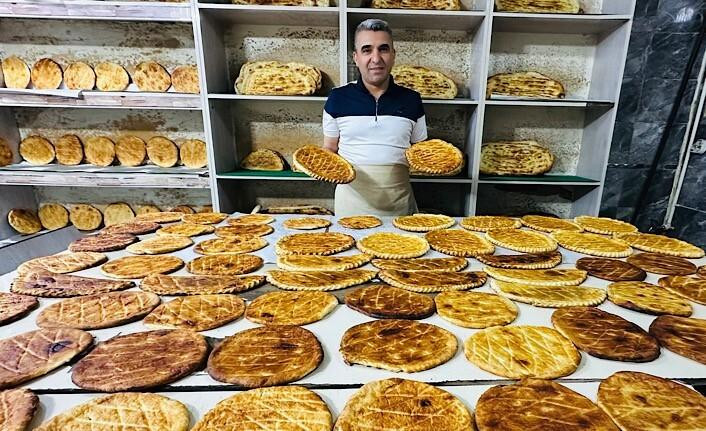 Van Çöreği Hakkari’nin Yüksekova’sına Taşındı