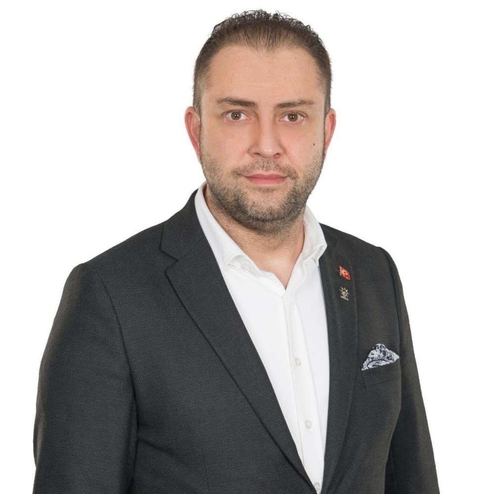 AK Partili Arslan: “Urla Belediyesinin faaliyet raporu çürümenin ve plansızlığın resmi belgesi”