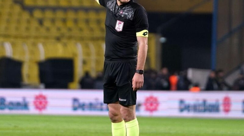 Alanyaspor- Kayserispor maçını Ümit Öztürk yönetecek 1