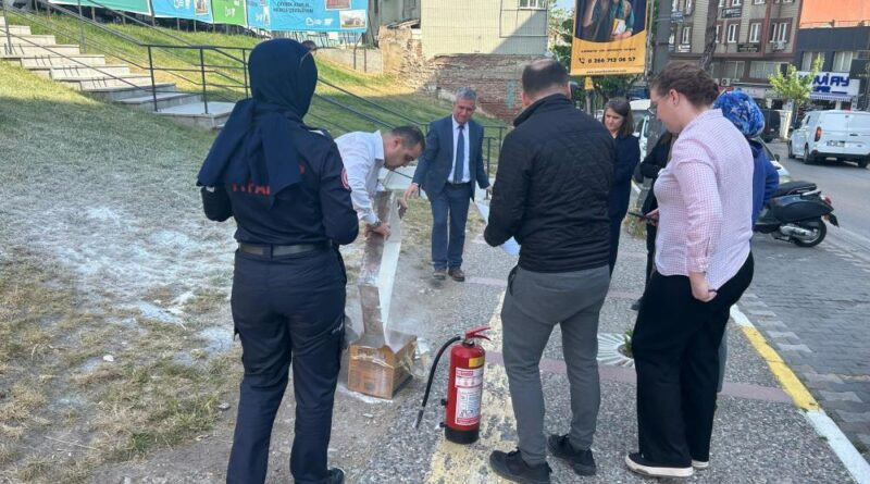 Bandırma’da yangın tatbikatı gerçekleştirildi 1
