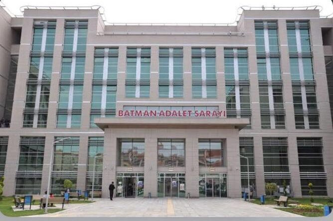 Batman'da bir öğretmen istismar iddiasıyla tutuklandı 1