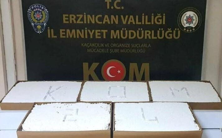 Erzincan’da 25.000 dal kaçak makaron ele geçirildi 1