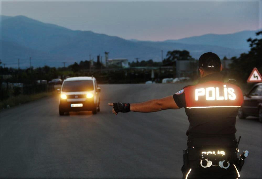 Erzincan’da aranması bulunan 20 şahıs yakalandı