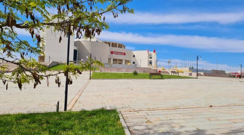 Kastamonu Üniversitesi’nin 44 projesi, ÜNİDES programında destek almaya hak kazandı 1