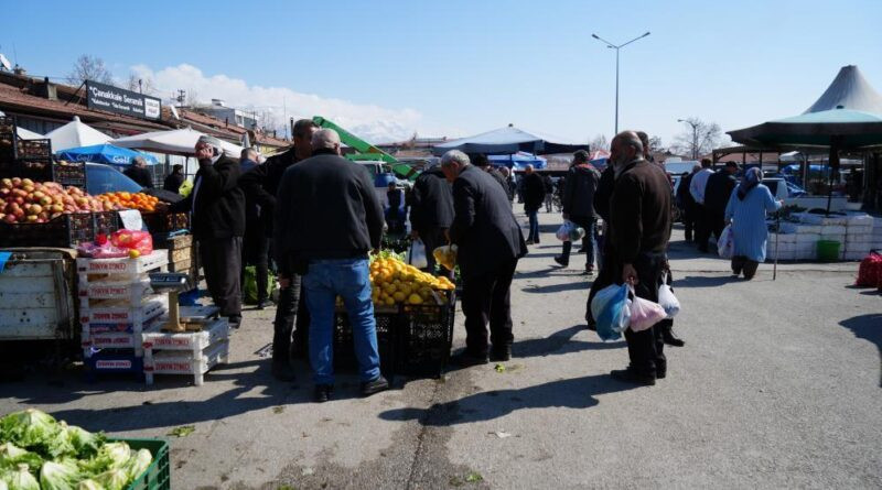 Ticaret satış hacmi yıllık yüzde 10,8 arttı 1